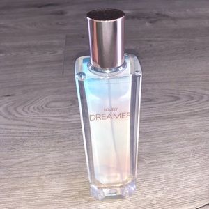 3/$15 New-Lovely dreamer